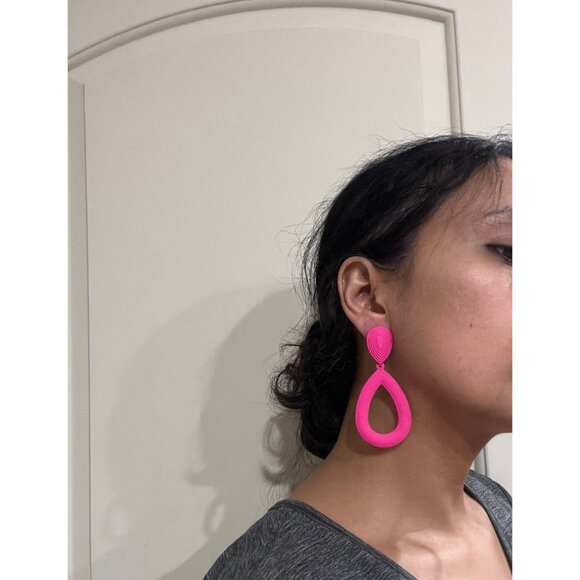 Hot pink earring big large fuchsia statement earring chunky teardrop bold bright - Picture 3 of 5
